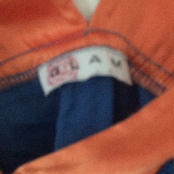 Unique thrifted tunic! - Picture 3 of 3